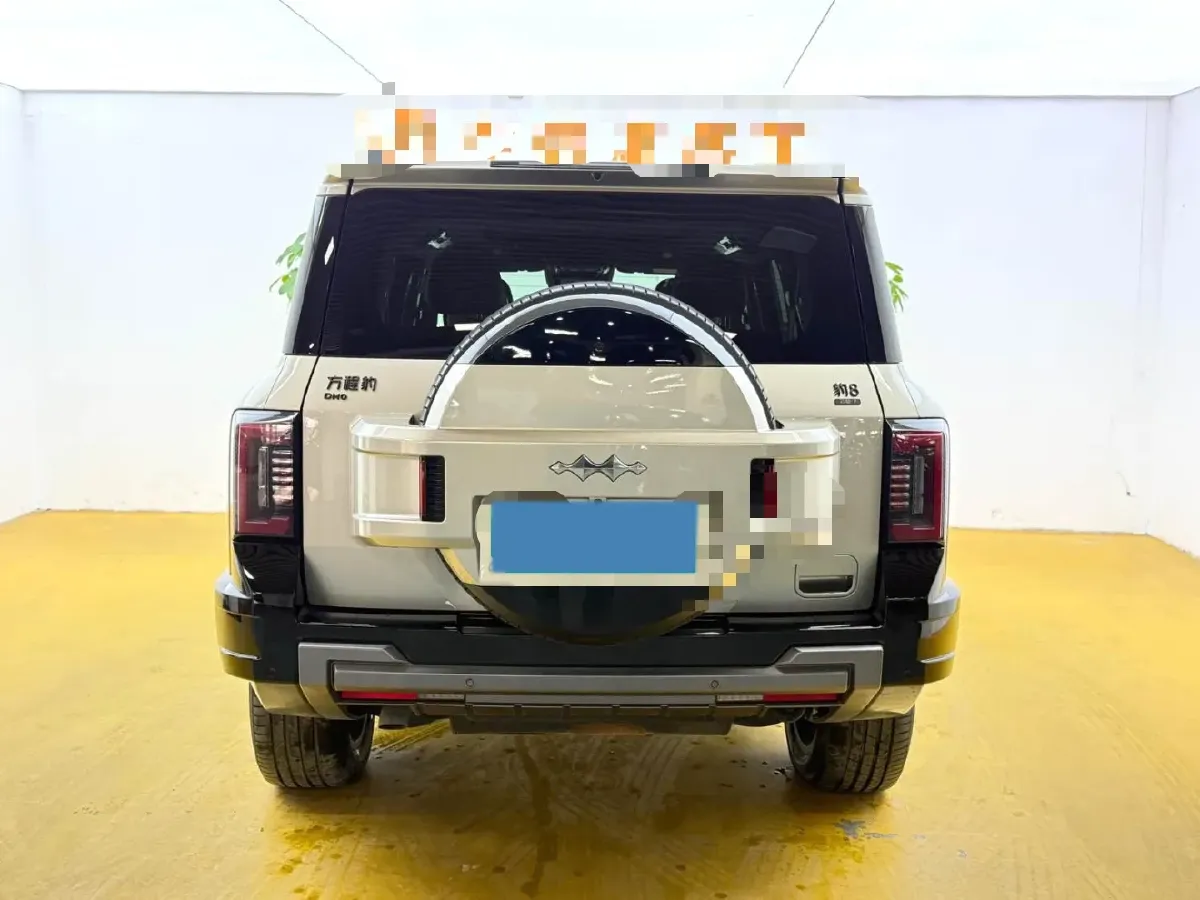 2025 FangChengBao Bao 8 2.0T 245HP L4 E-CVT PHEV 36.8KWH,autocango,china used car exporter,china ev exporter,chinese used car exporter,chinese used ev exporter