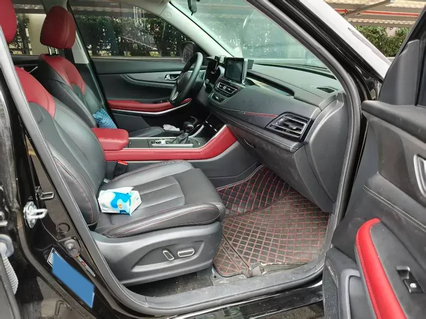 2022 ChangAn CS75 1.5T 180HP L4 7DCT,autocango,china used car exporter,china ev exporter,chinese used car exporter,chinese used ev exporter