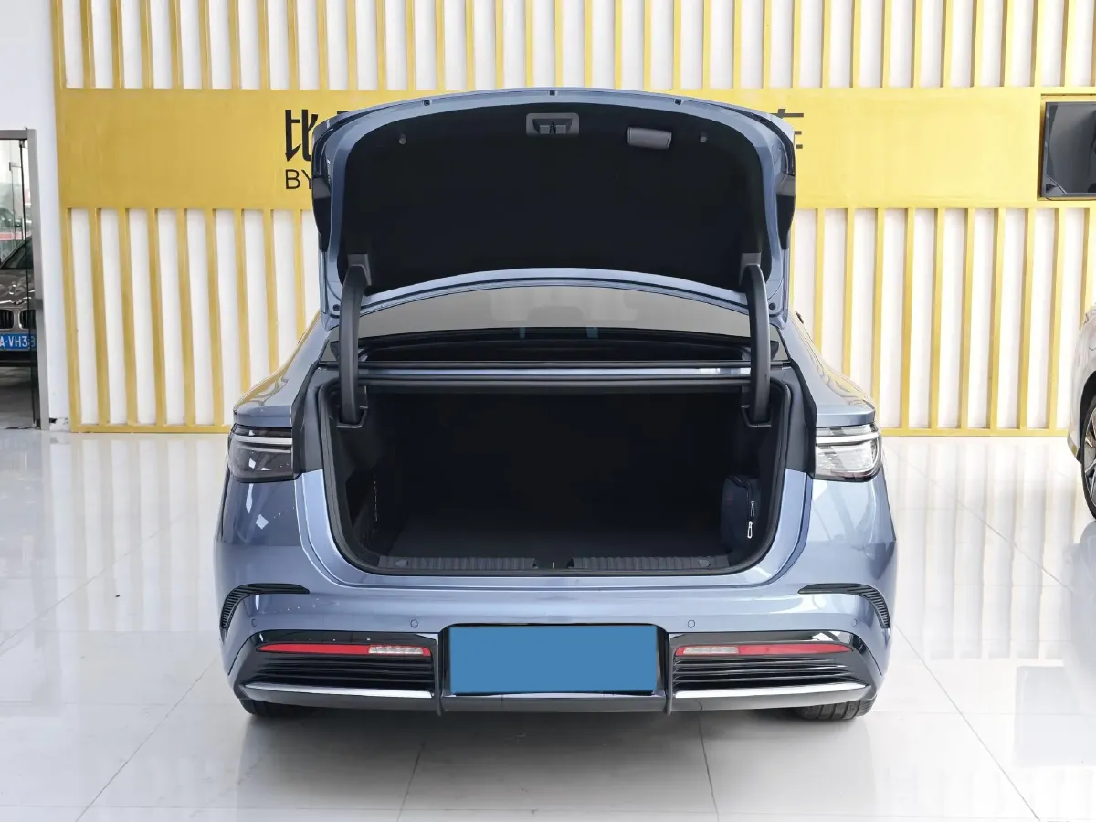 2025 BYD Seal07 DM-i 1.5L 101HP L4 E-CVT PHEV 17.6KWH,autocango,china used car exporter,china ev exporter,chinese used car exporter,chinese used ev exporter