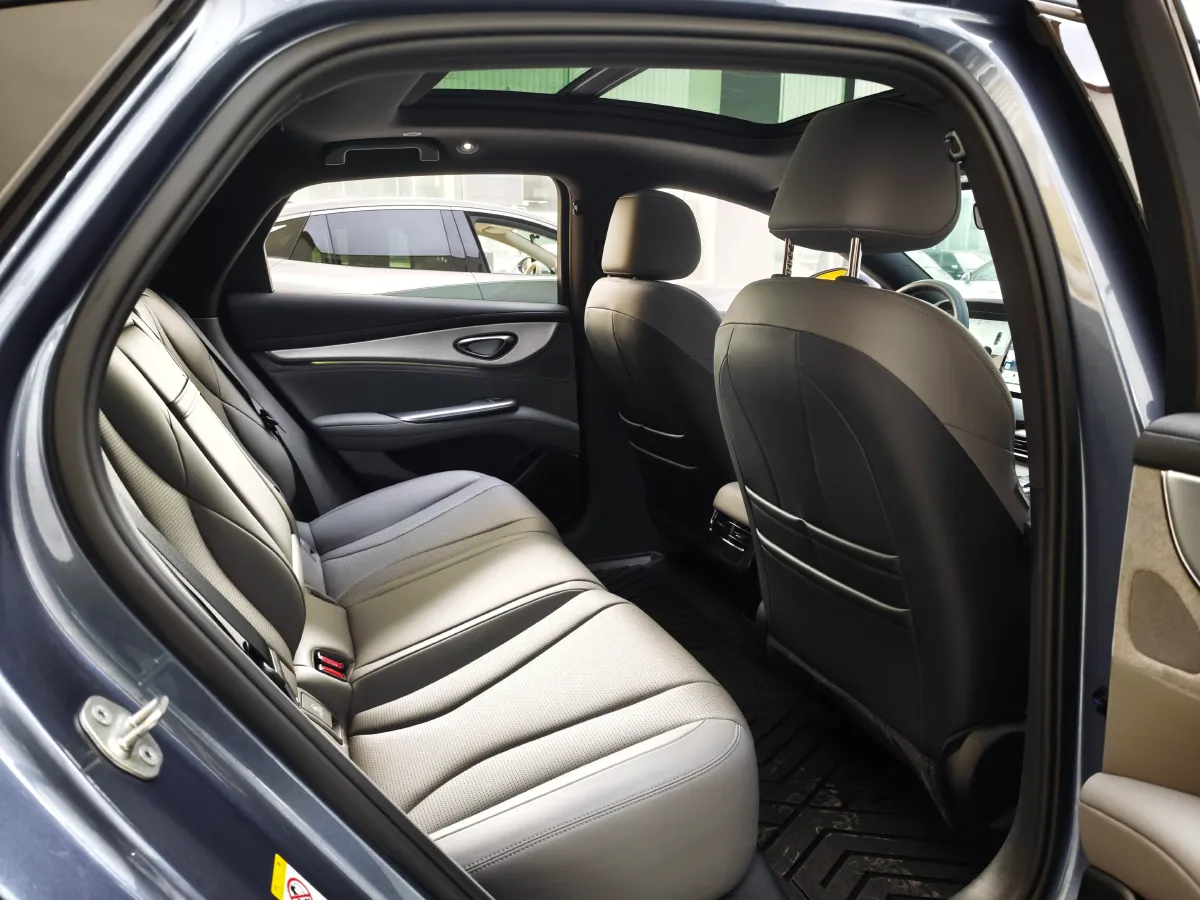 2025 BYD Seal07 DM-i 1.5L 101HP L4 E-CVT PHEV 17.6KWH,autocango,china used car exporter,china ev exporter,chinese used car exporter,chinese used ev exporter