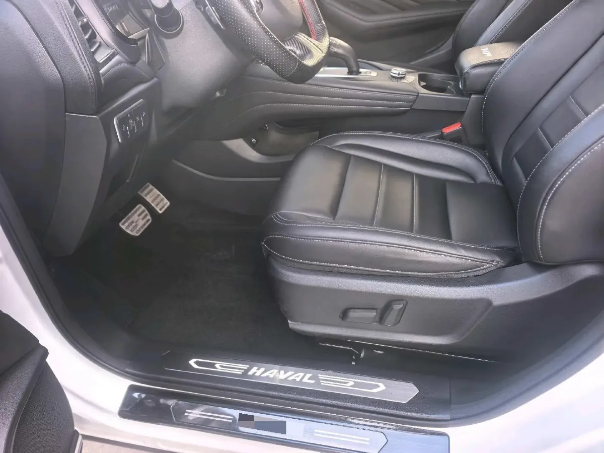 2019 Haval F7 2.0T 197HP L4 7DCT,autocango,china used car exporter,china ev exporter,chinese used car exporter,chinese used ev exporter