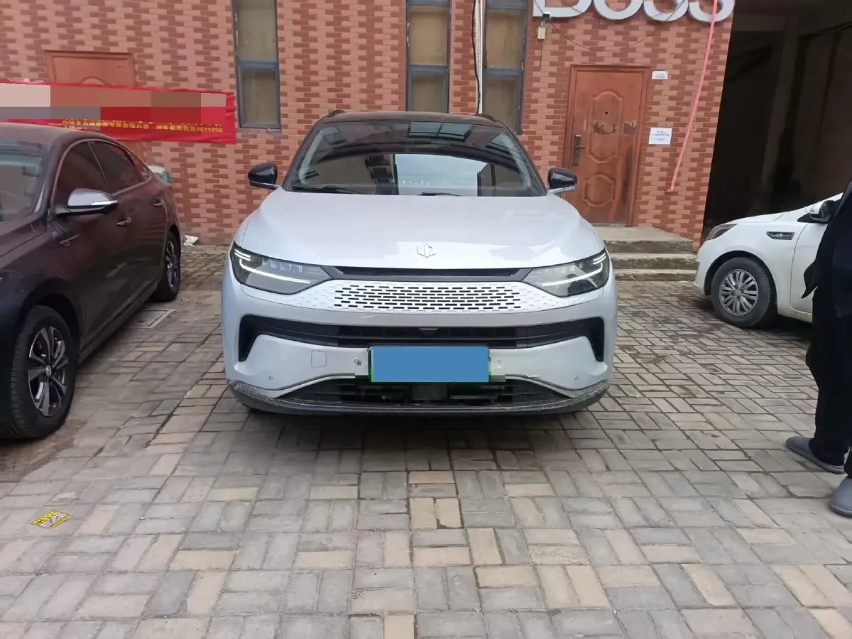 2023 Leapmotor C11 1.5L 95HP L4 REEV 43.74KWH,autocango,china used car exporter,china ev exporter,chinese used car exporter,chinese used ev exporter