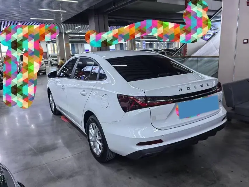 2023 Roewe i5 1.5L 129HP L4 5MT,autocango,china used car exporter,china ev exporter,chinese used car exporter,chinese used ev exporter