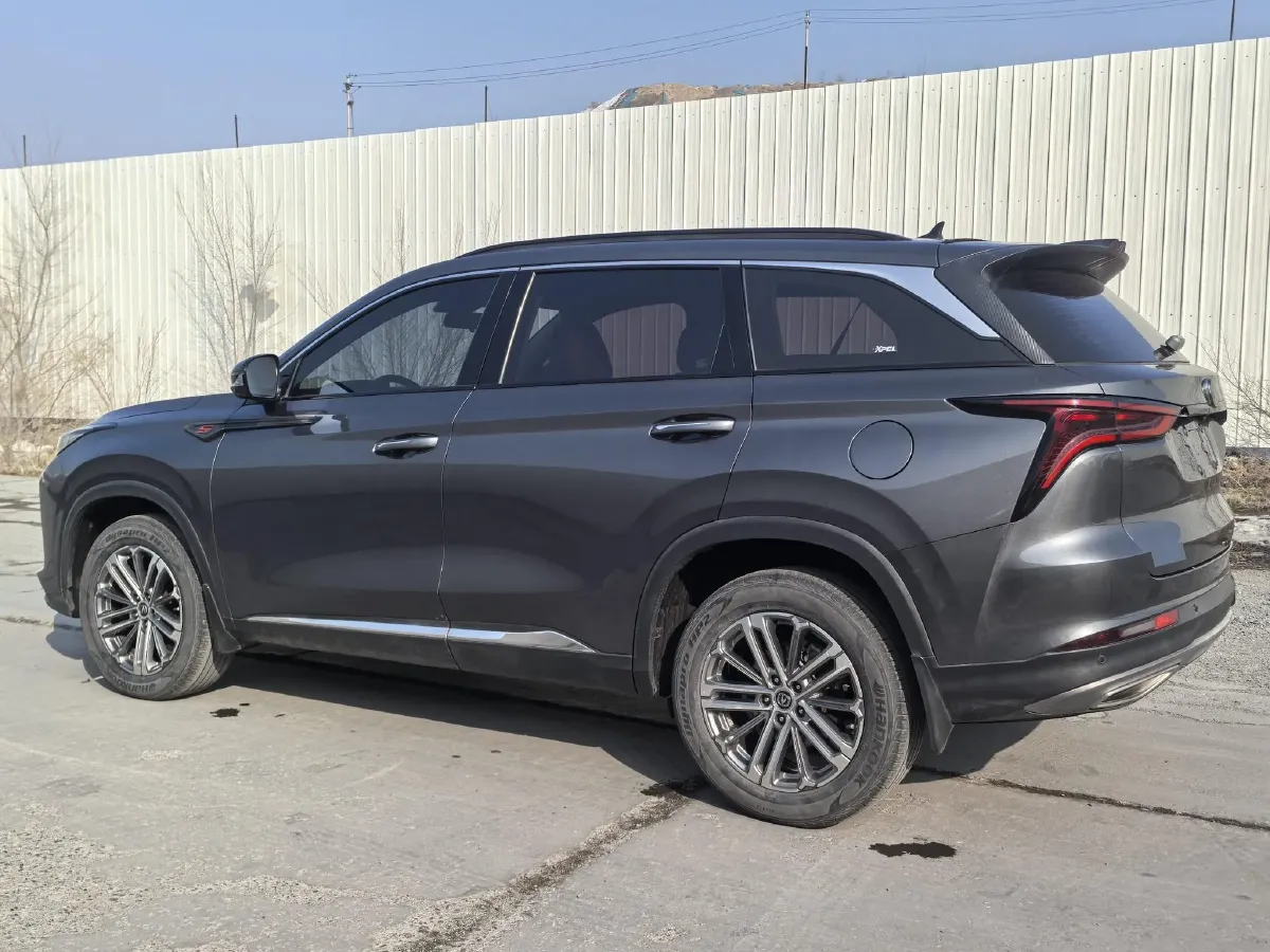 2020 ChangAn CS75 Plus 1.5T 178HP L4 6AT,autocango,china used car exporter,china ev exporter,chinese used car exporter,chinese used ev exporter