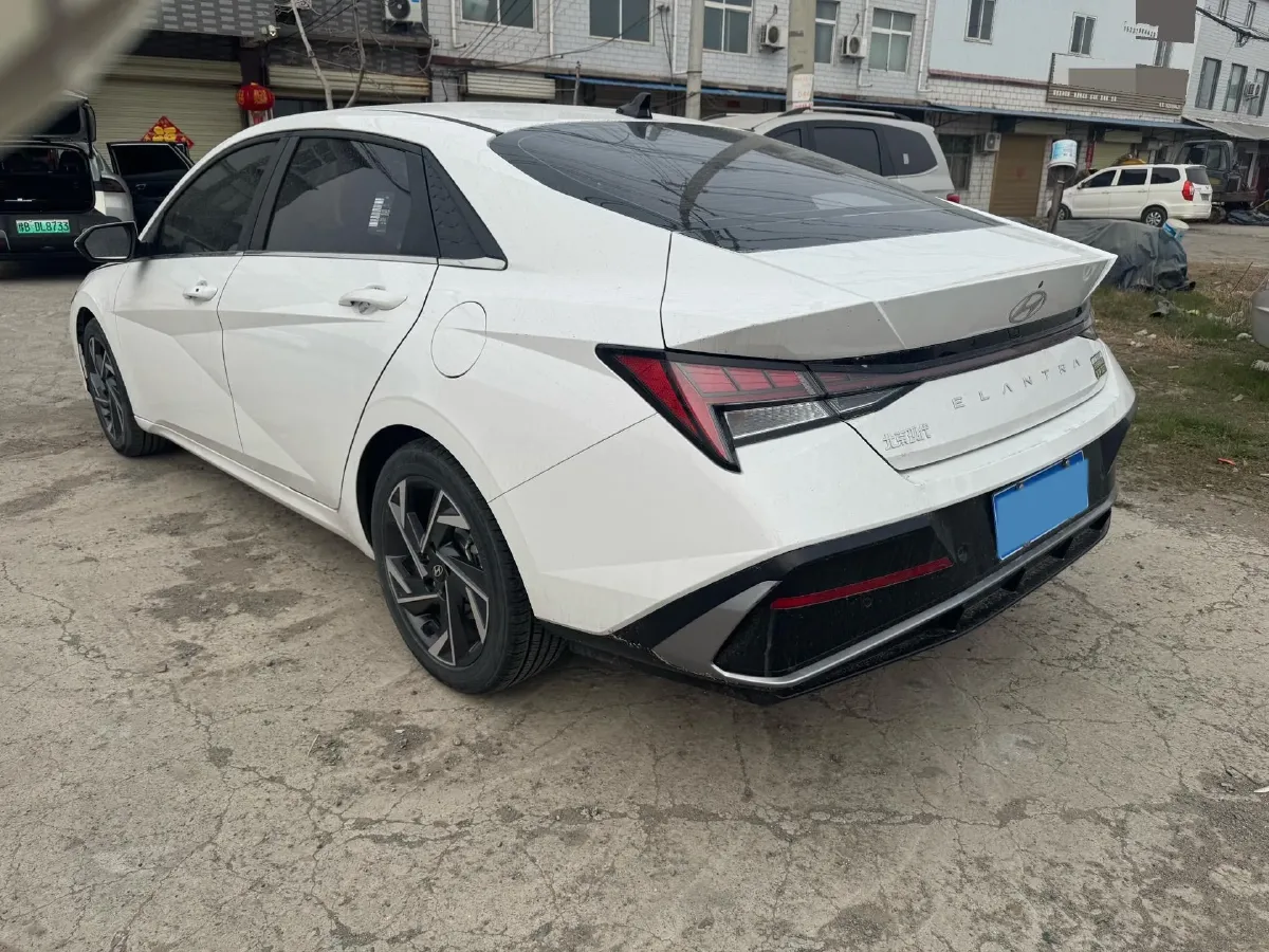 2023 Hyundai Elantra 1.5L 115HP L4 CVT,autocango,china used car exporter,china ev exporter,chinese used car exporter,chinese used ev exporter