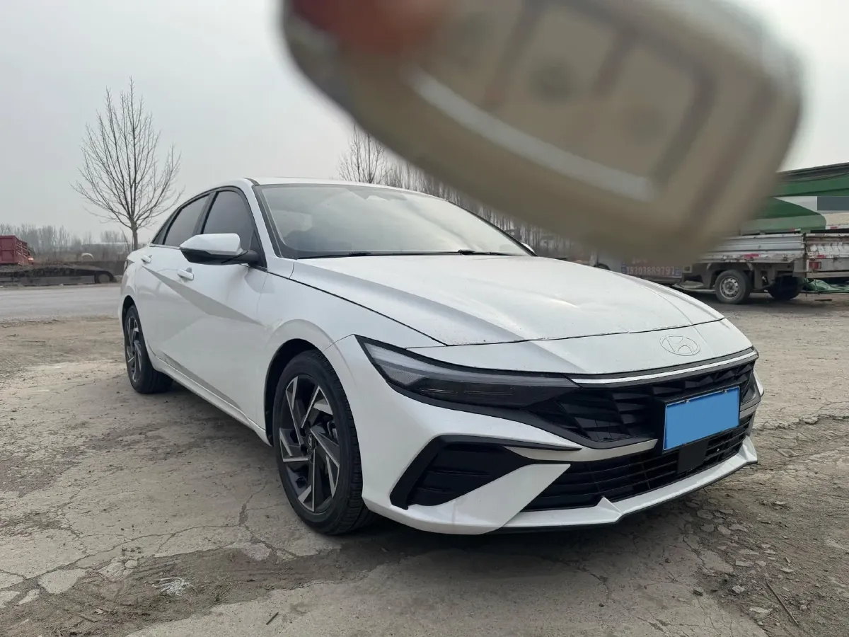2023 Hyundai Elantra 1.5L 115HP L4 CVT,autocango,china used car exporter,china ev exporter,chinese used car exporter,chinese used ev exporter