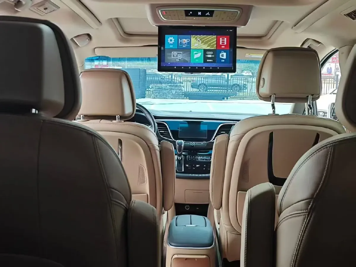 2018 Buick GL8 2.0T 260HP L4 6AT,autocango,china used car exporter,china ev exporter,chinese used car exporter,chinese used ev exporter