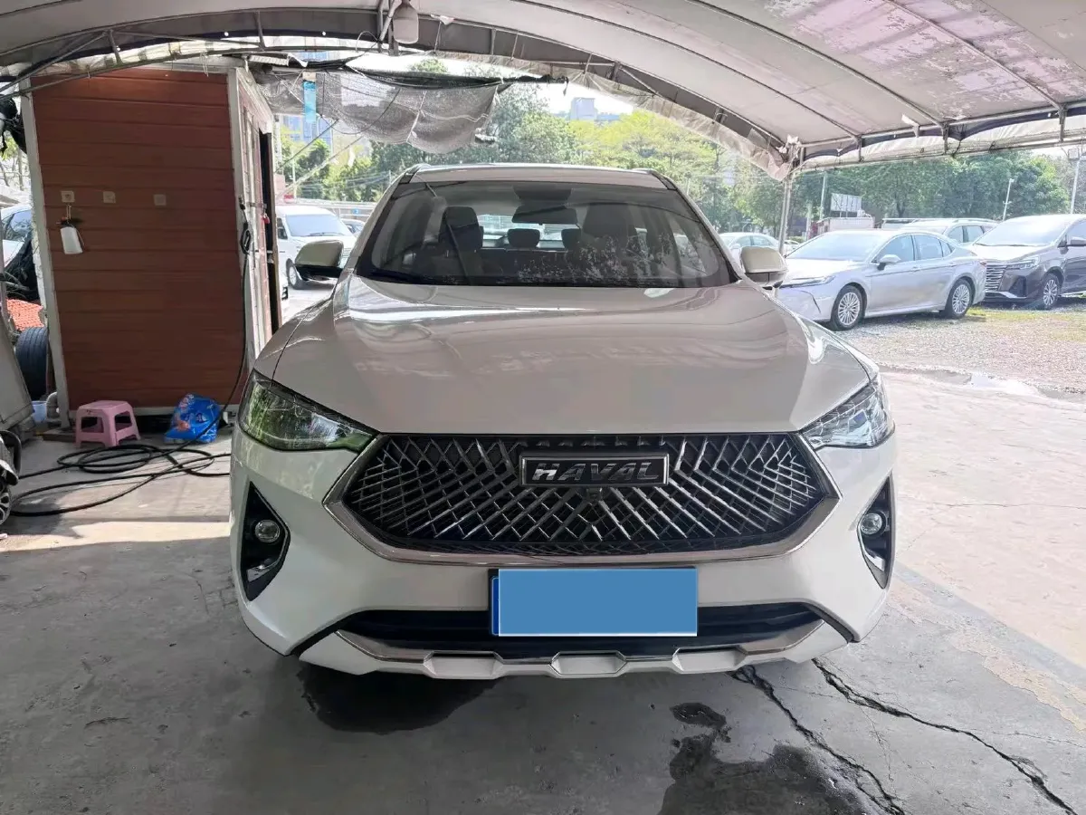 2021 Haval F7 1.5T 169HP L4 7DCT,autocango,china used car exporter,china ev exporter,chinese used car exporter,chinese used ev exporter