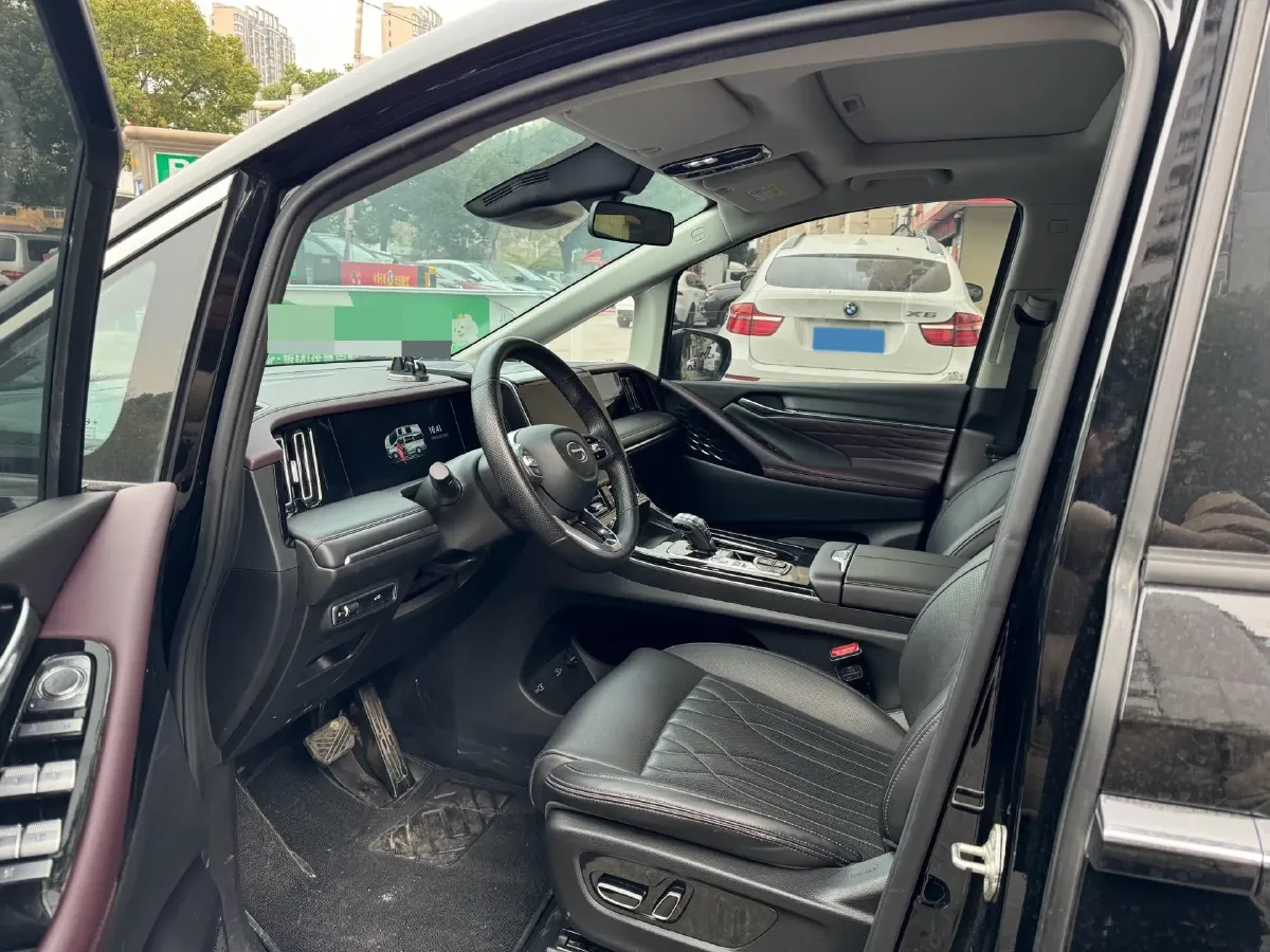 2024 GAC Trumpchi M8 2.0T 252HP L4 8AT,autocango,china used car exporter,china ev exporter,chinese used car exporter,chinese used ev exporter