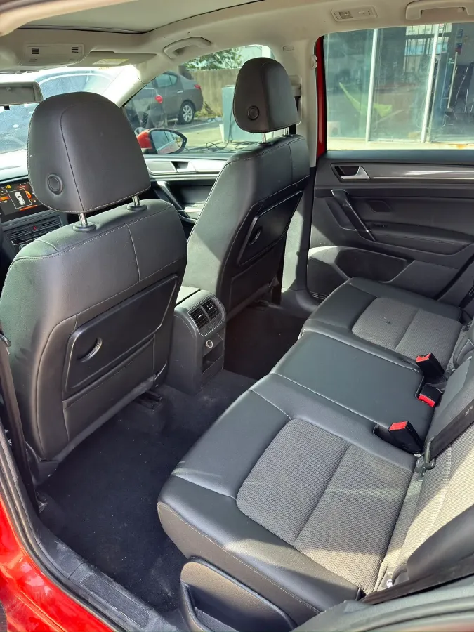 2018 Volkswagen Golf Sportsvan 1.4T 131HP L4 7DCT,autocango,china used car exporter,china ev exporter,chinese used car exporter,chinese used ev exporter