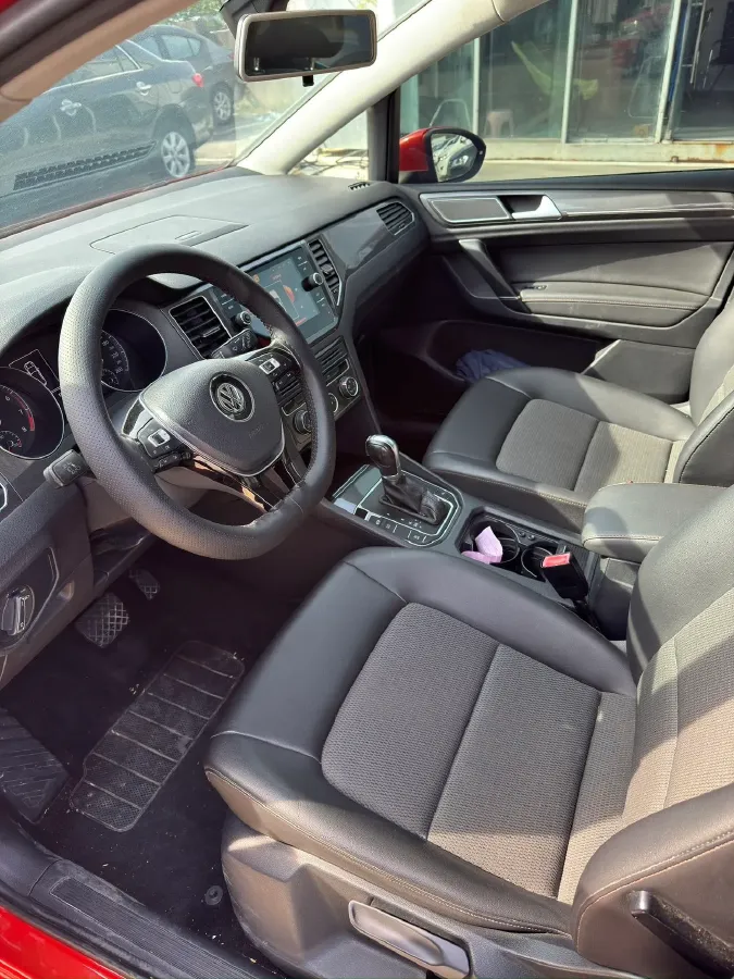 2018 Volkswagen Golf Sportsvan 1.4T 131HP L4 7DCT,autocango,china used car exporter,china ev exporter,chinese used car exporter,chinese used ev exporter