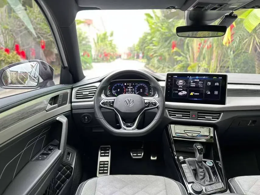 2023 Volkswagen Tayron X 2.0T 220HP L4 7DCT,autocango,china used car exporter,china ev exporter,chinese used car exporter,chinese used ev exporter