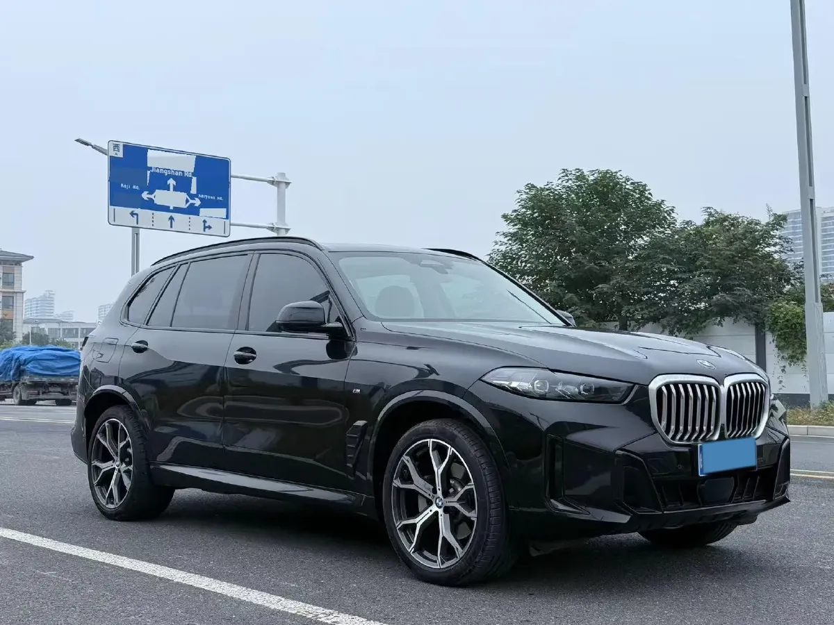 2023 BMW X5 2.0T 258HP L4 8AT,autocango,china used car exporter,china ev exporter,chinese used car exporter,chinese used ev exporter