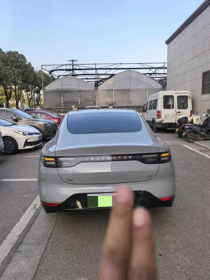 2024 Leapmotor C01 1.5L 95HP L4 REEV 43.7KWH,autocango,china used car exporter,china ev exporter,chinese used car exporter,chinese used ev exporter