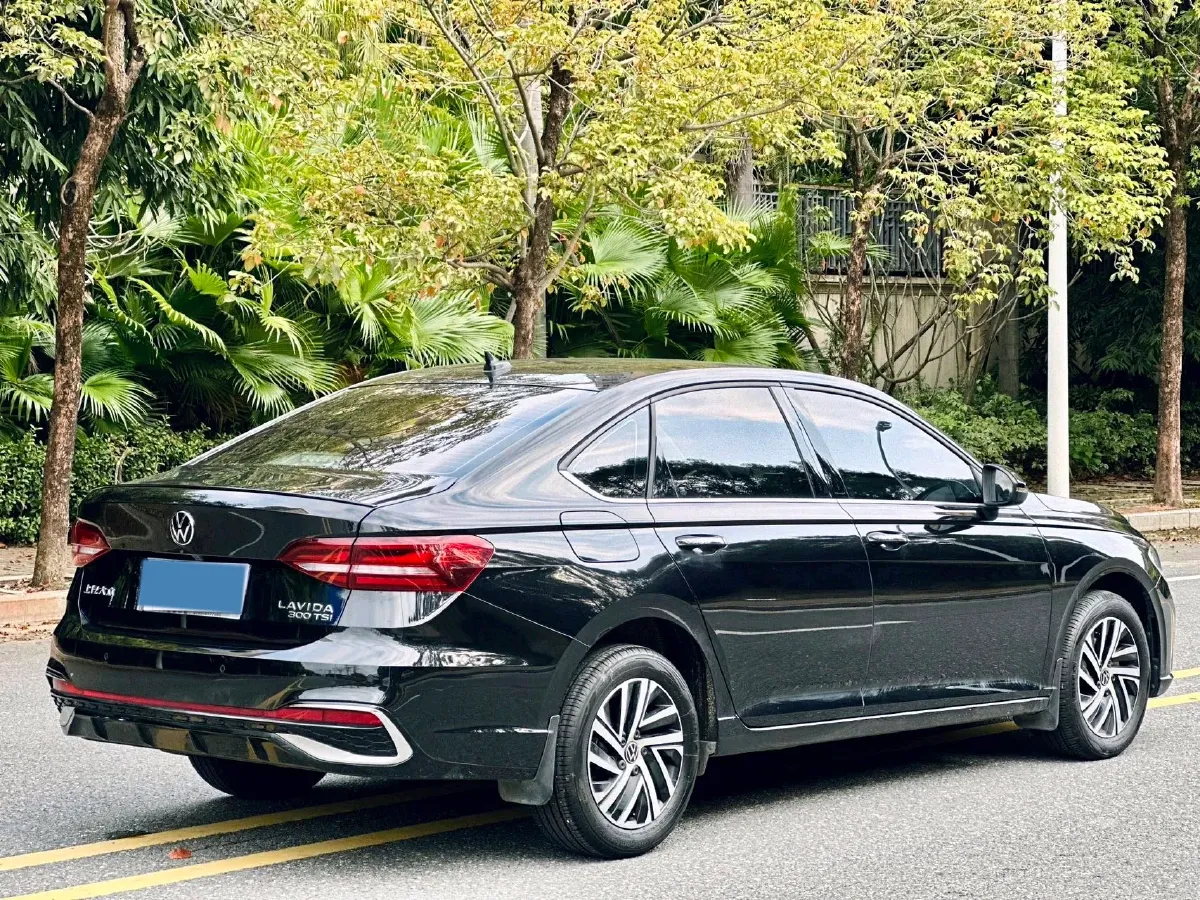 2023 Volkswagen Lavida 1.5T 160HP L4 7DCT,autocango,china used car exporter,china ev exporter,chinese used car exporter,chinese used ev exporter