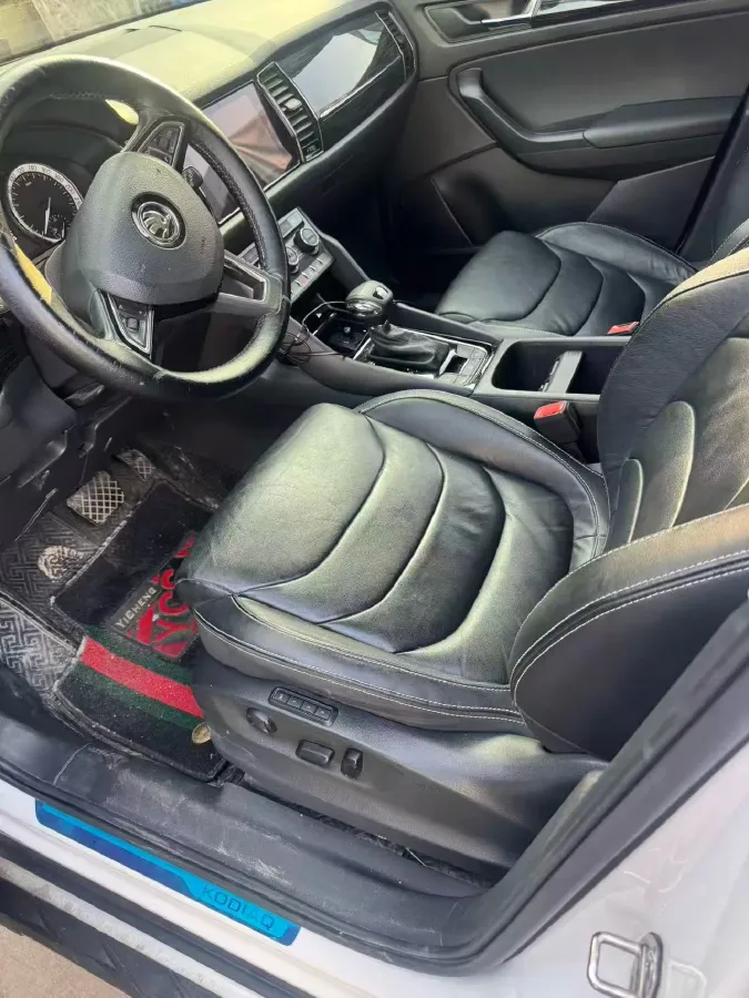 2018 Skoda Kodiak 2.0T 186HP L4 7DCT,autocango,china used car exporter,china ev exporter,chinese used car exporter,chinese used ev exporter