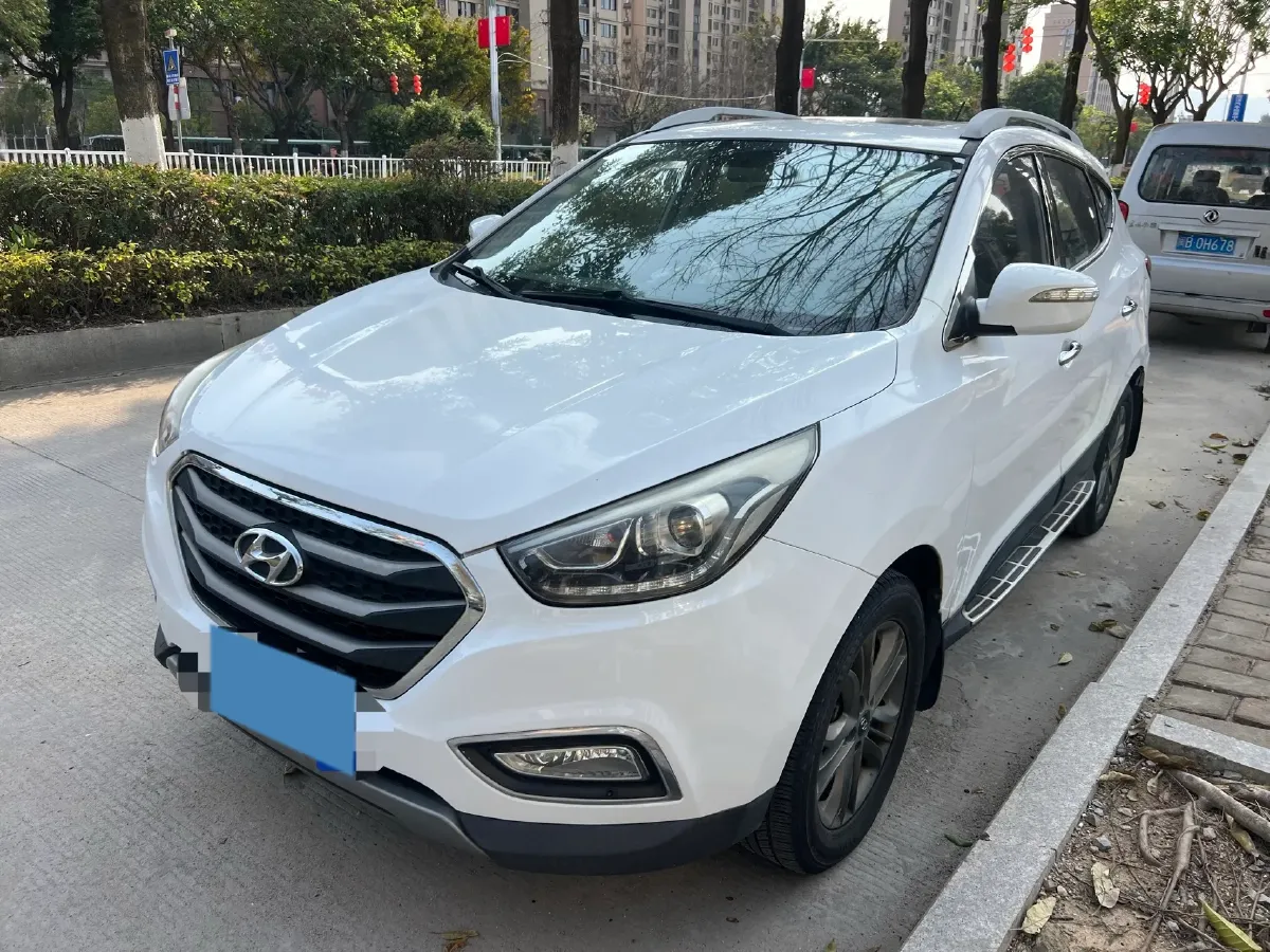 2015 Hyundai ix35 2.0L 160HP L4 6AT,autocango,china used car exporter,china ev exporter,chinese used car exporter,chinese used ev exporter