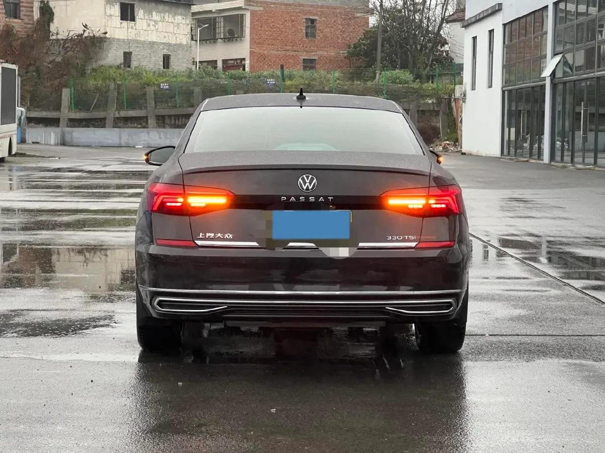 2021 Volkswagen Passat 2.0T 186HP L4 7DCT,autocango,china used car exporter,china ev exporter,chinese used car exporter,chinese used ev exporter