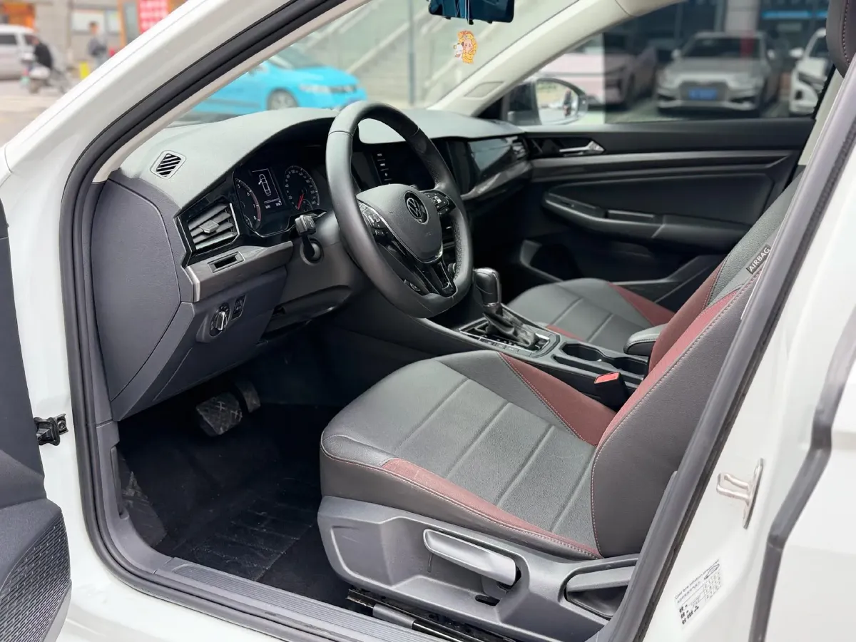 2021 Volkswagen Bora 1.5L 113HP L4 6AT,autocango,china used car exporter,china ev exporter,chinese used car exporter,chinese used ev exporter