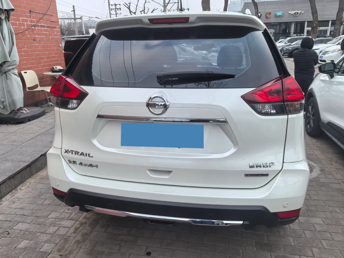 2021 Nissan X-Trail 2.5L 181HP L4 CVT,autocango,china used car exporter,china ev exporter,chinese used car exporter,chinese used ev exporter