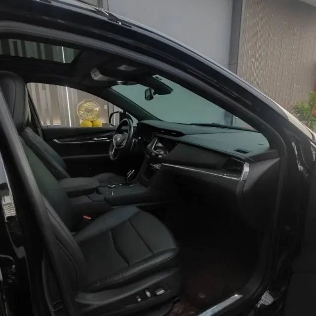 2022 Cadillac XT5 2.0T 237HP L4 9AT,autocango,china used car exporter,china ev exporter,chinese used car exporter,chinese used ev exporter