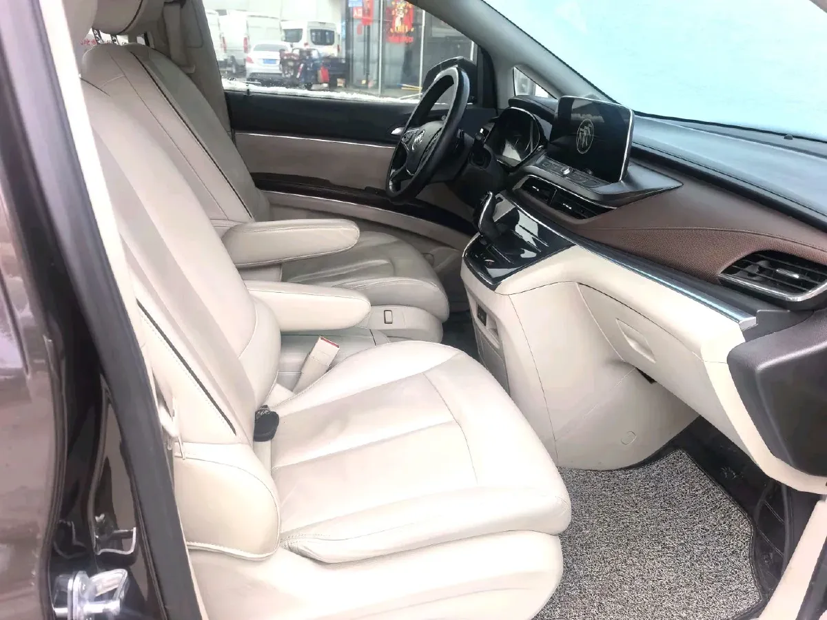 2021 Buick GL8 2.0T 237HP L4 9AT,autocango,china used car exporter,china ev exporter,chinese used car exporter,chinese used ev exporter