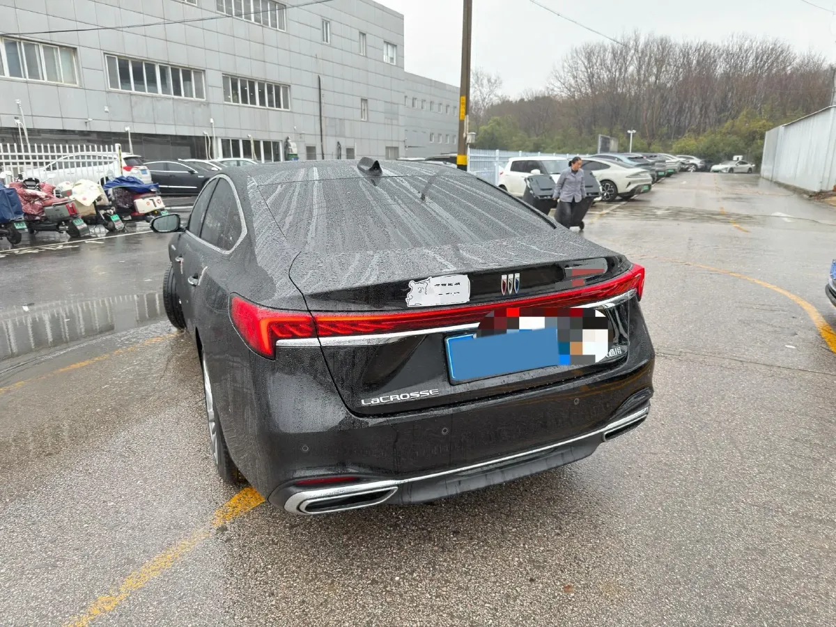 2025 Buick Larcosse 2.0T 237HP L4 9AT,autocango,china used car exporter,china ev exporter,chinese used car exporter,chinese used ev exporter