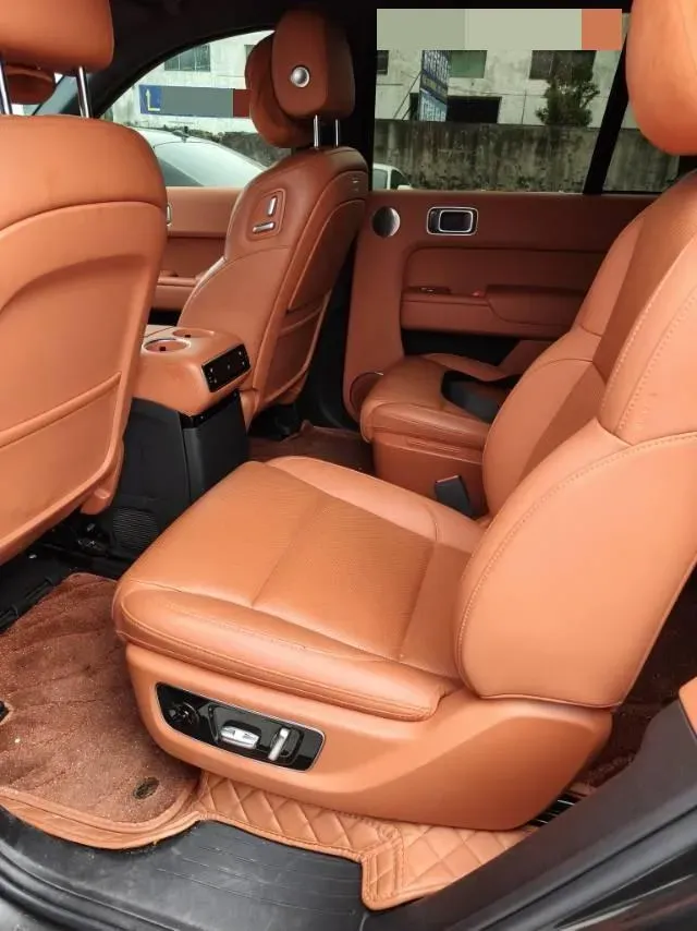 2024 Toyota Granvia 2.5L 189HP L4 E-CVT Hybrid,autocango,china used car exporter,china ev exporter,chinese used car exporter,chinese used ev exporter