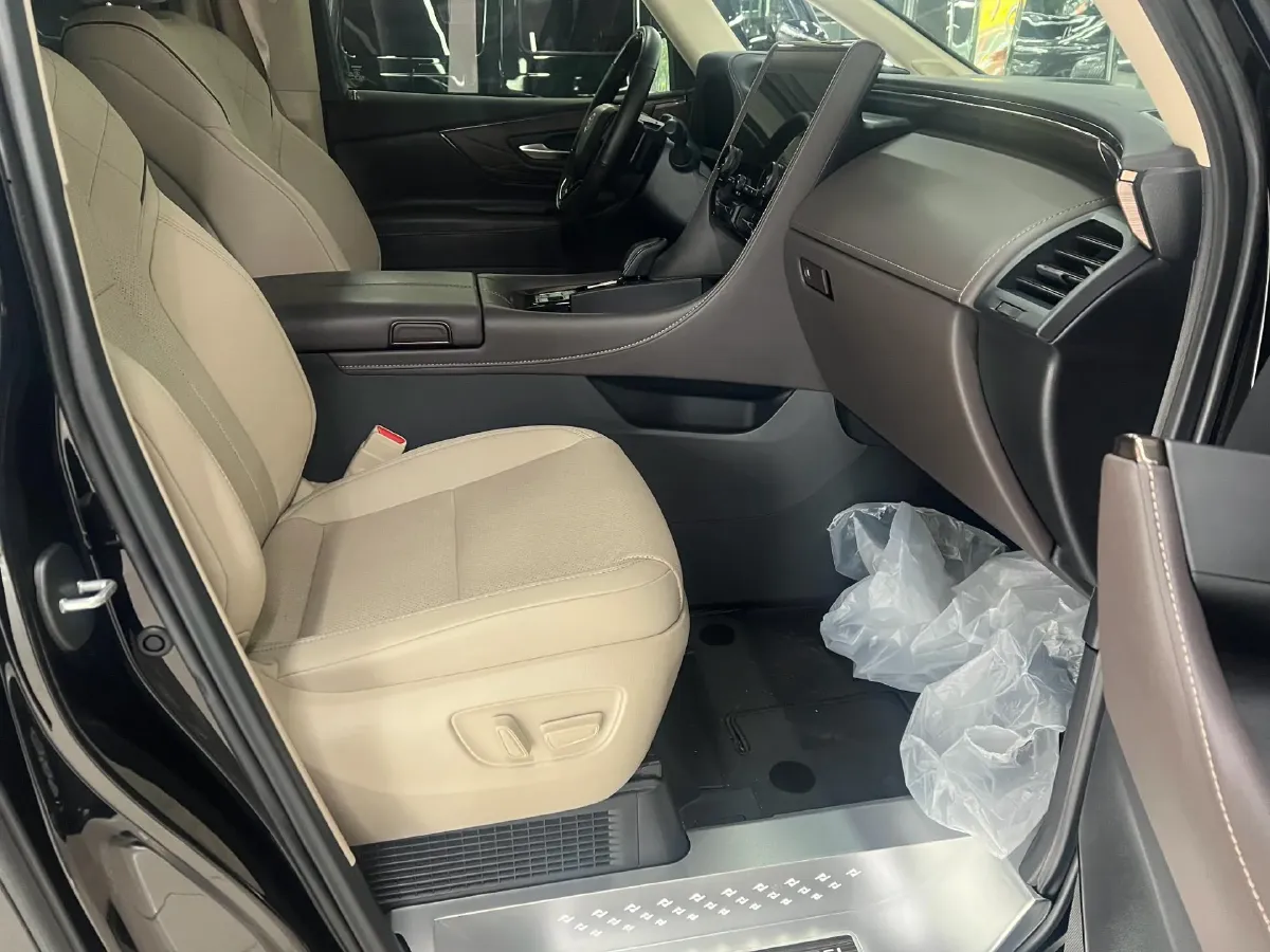 2024 Toyota Alphard 2.5L 190HP L4 E-CVT Hybrid,autocango,china used car exporter,china ev exporter,chinese used car exporter,chinese used ev exporter