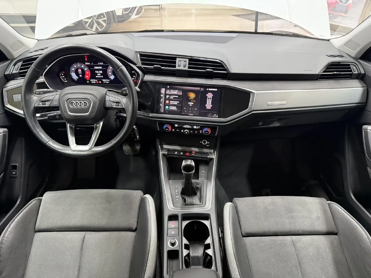 2022 Audi Q3 1.4T 150HP L4 7DCT,autocango,china used car exporter,china ev exporter,chinese used car exporter,chinese used ev exporter
