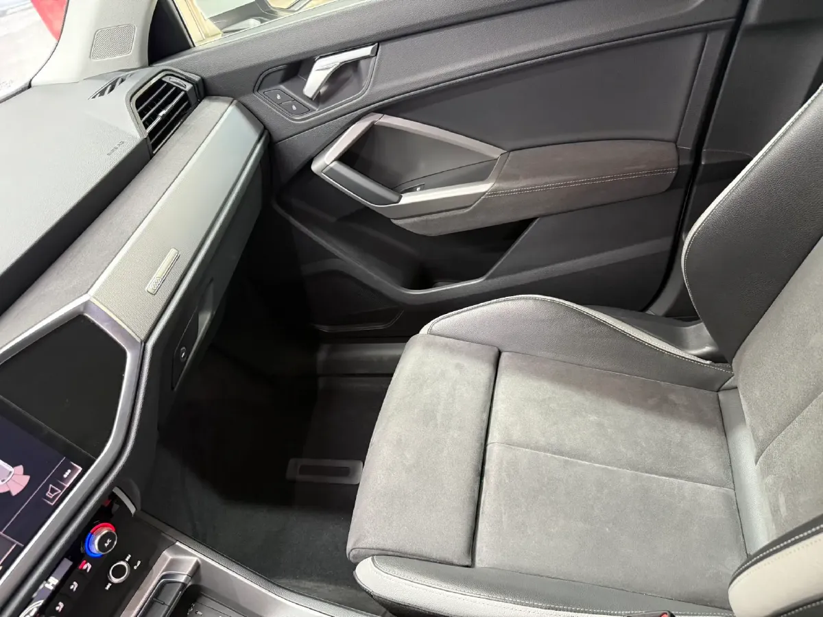 2022 Audi Q3 1.4T 150HP L4 7DCT,autocango,china used car exporter,china ev exporter,chinese used car exporter,chinese used ev exporter