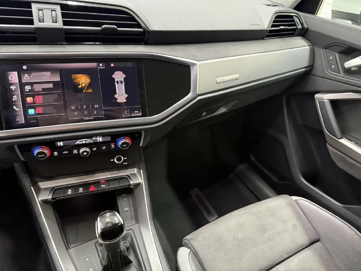 2022 Audi Q3 1.4T 150HP L4 7DCT,autocango,china used car exporter,china ev exporter,chinese used car exporter,chinese used ev exporter