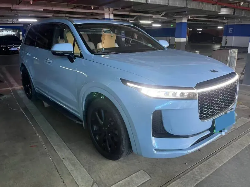 2020 Li ONE Range Extended 131HP REEV 40.5KWH,autocango,china used car exporter,china ev exporter,chinese used car exporter,chinese used ev exporter