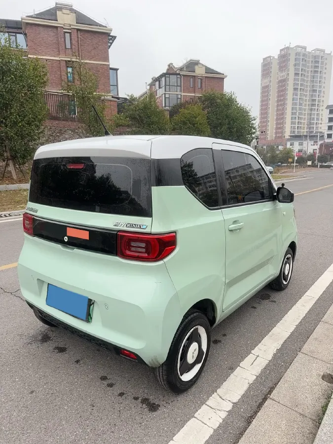 2021 WuLing HongGuang MINI EV BEV 9KWH,autocango,china used car exporter,china ev exporter,chinese used car exporter,chinese used ev exporter