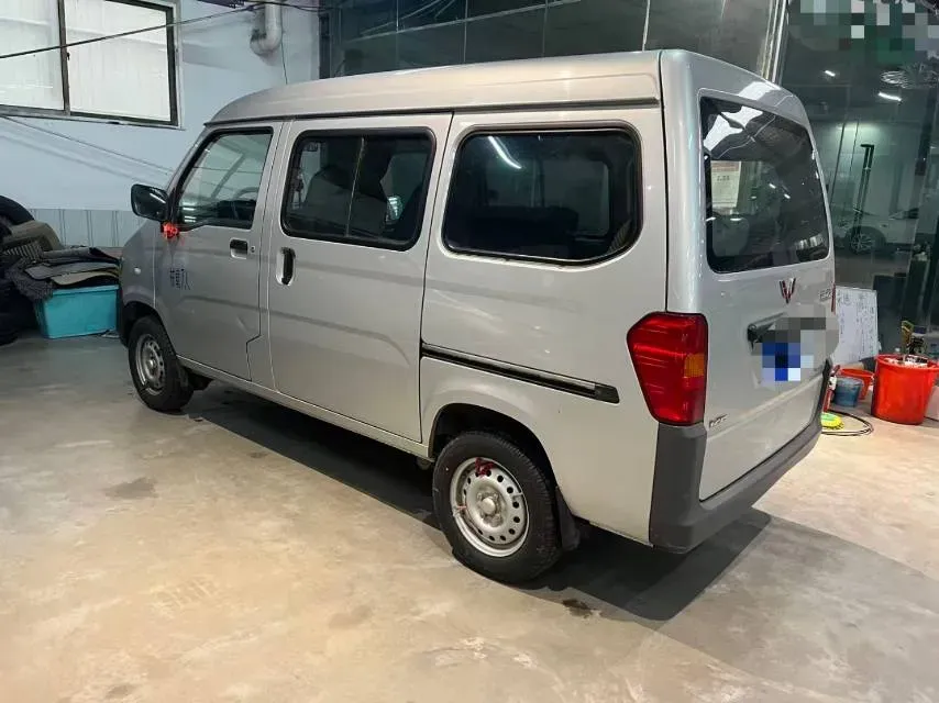2019 WuLing ZhiGuang 1.2L 82HP L4 5MT,autocango,china used car exporter,china ev exporter,chinese used car exporter,chinese used ev exporter
