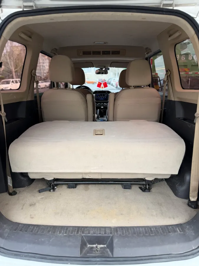 2018 WuLing HongGuang 1.5L 105HP L4 5MT,autocango,china used car exporter,china ev exporter,chinese used car exporter,chinese used ev exporter