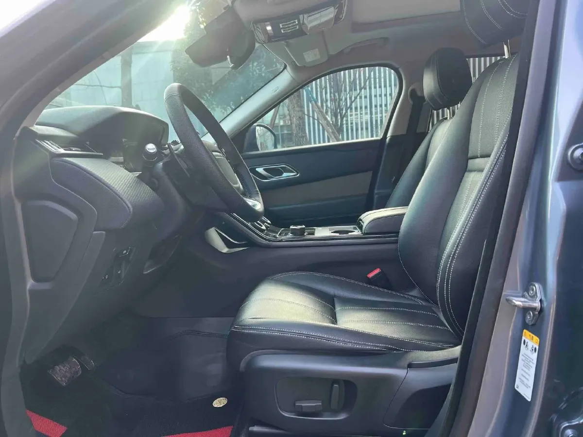 2018 Land Rover Range Rover Velar 3.0T 380HP V6 8AT,autocango,china used car exporter,china ev exporter,chinese used car exporter,chinese used ev exporter