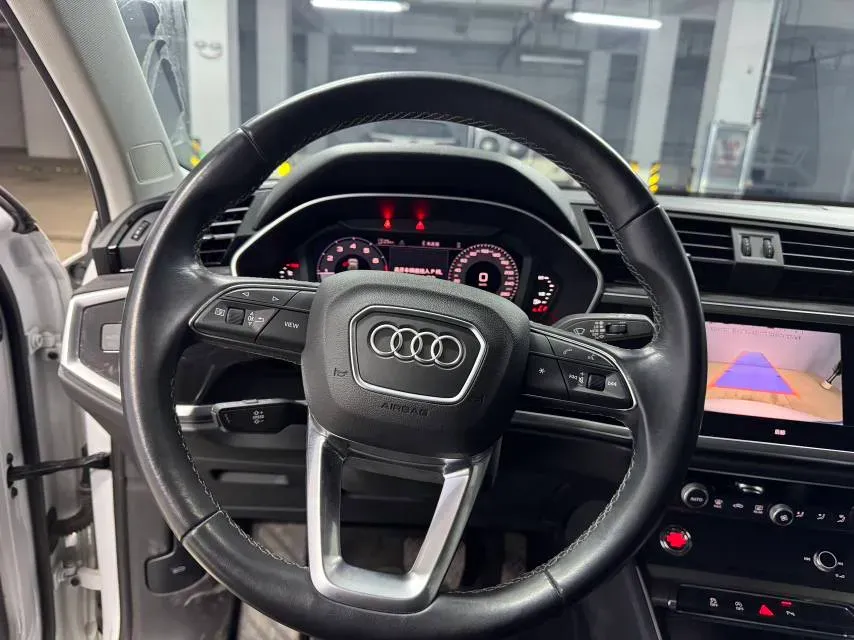 2022 Audi Q3 1.4T 150HP L4 7DCT,autocango,china used car exporter,china ev exporter,chinese used car exporter,chinese used ev exporter