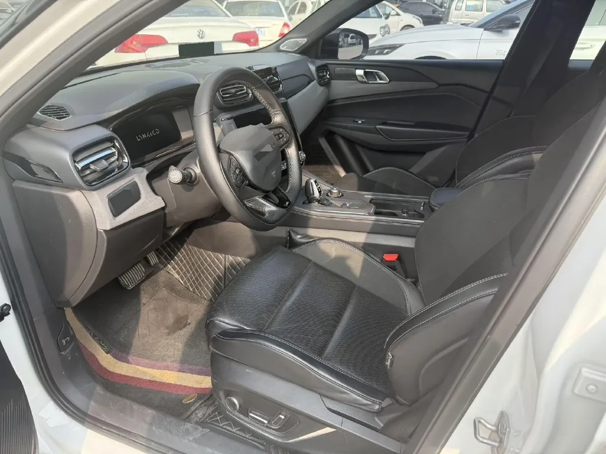 2022 LYNK&CO 03 2.0T 190HP L4 7DCT,autocango,china used car exporter,china ev exporter,chinese used car exporter,chinese used ev exporter