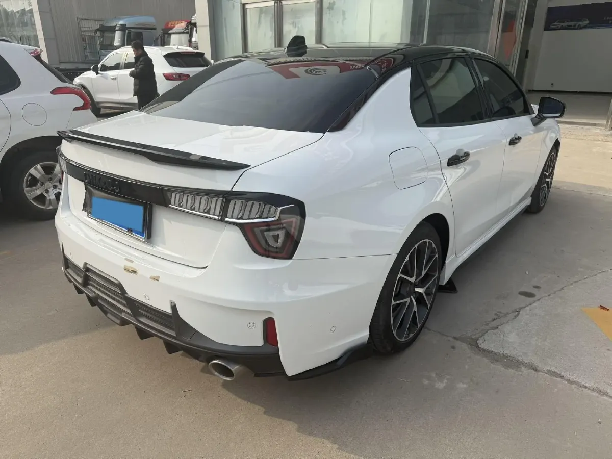 2022 LYNK&CO 03 2.0T 190HP L4 7DCT,autocango,china used car exporter,china ev exporter,chinese used car exporter,chinese used ev exporter