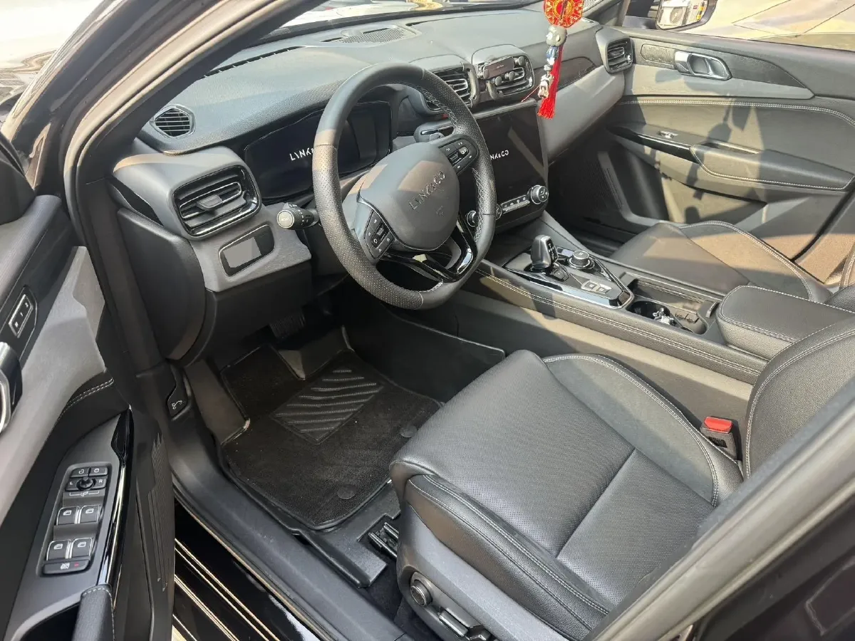 2021 LYNK&CO 03 2.0T 190HP L4 6AT,autocango,china used car exporter,china ev exporter,chinese used car exporter,chinese used ev exporter