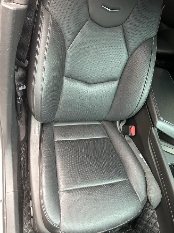 2023 Cadillac CT5 2.0T 237HP L4 10AT,autocango,china used car exporter,china ev exporter,chinese used car exporter,chinese used ev exporter