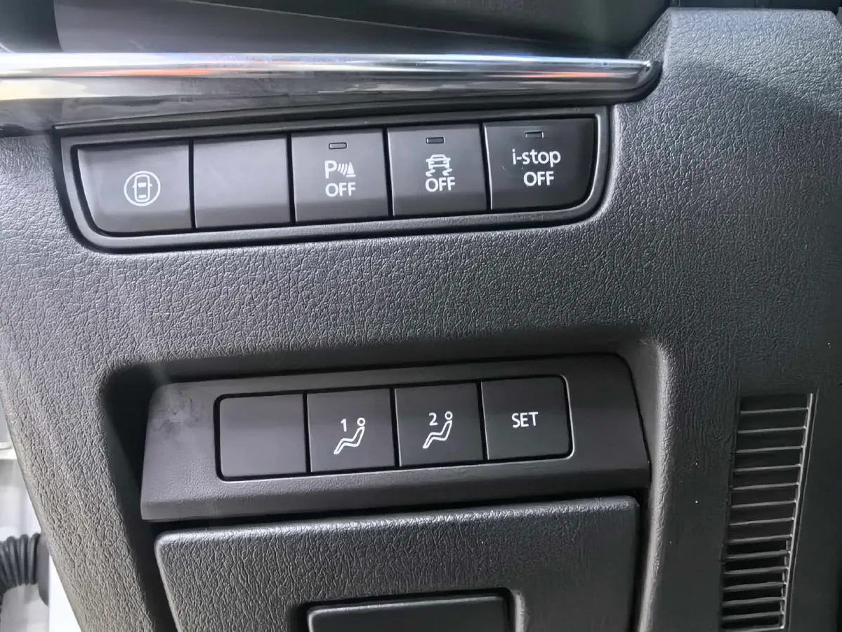 2021 Mazda 3 Axela 2.0L 158HP L4 6AT,autocango,china used car exporter,china ev exporter,chinese used car exporter,chinese used ev exporter