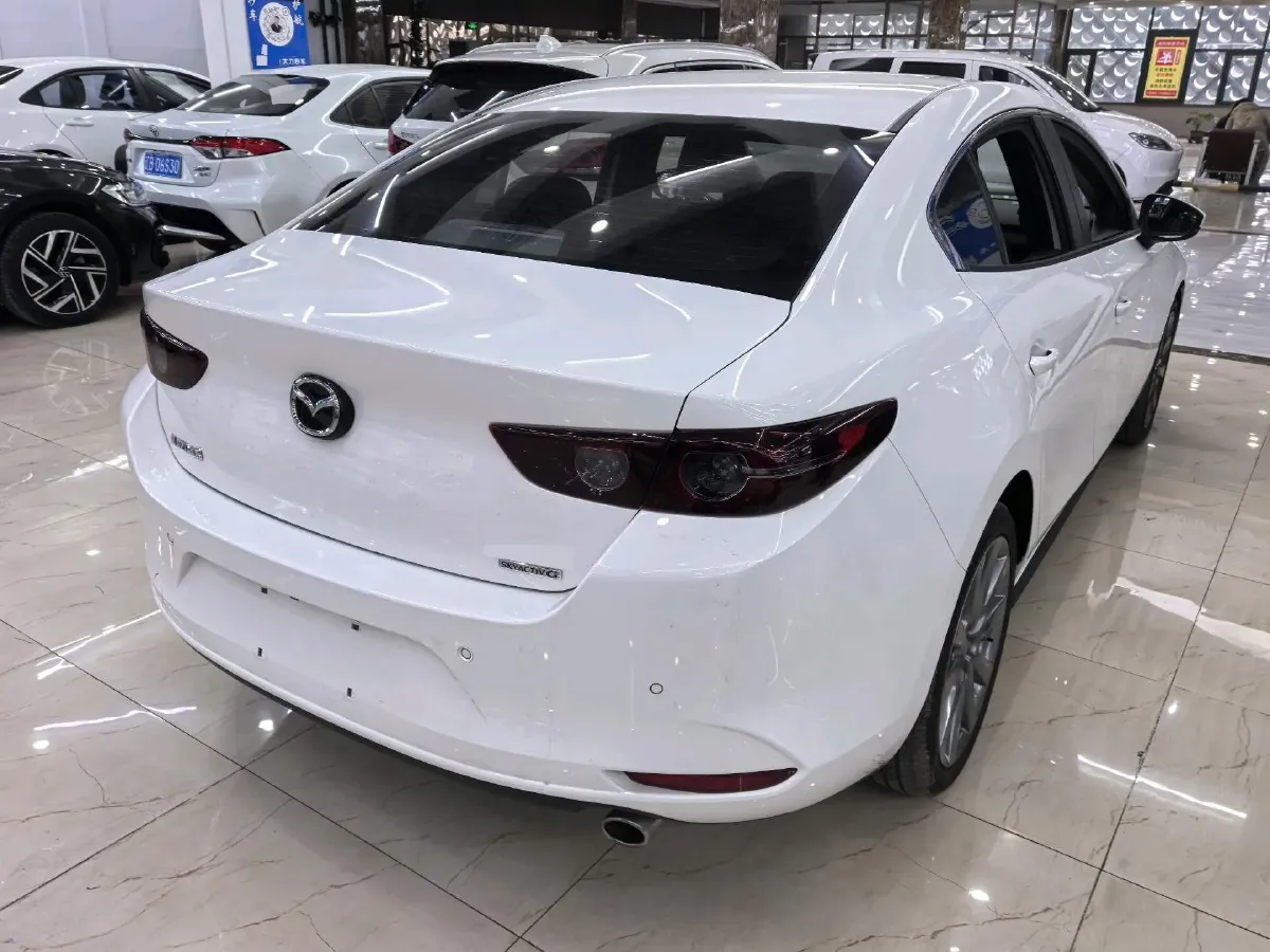 2021 Mazda 3 Axela 2.0L 158HP L4 6AT,autocango,china used car exporter,china ev exporter,chinese used car exporter,chinese used ev exporter