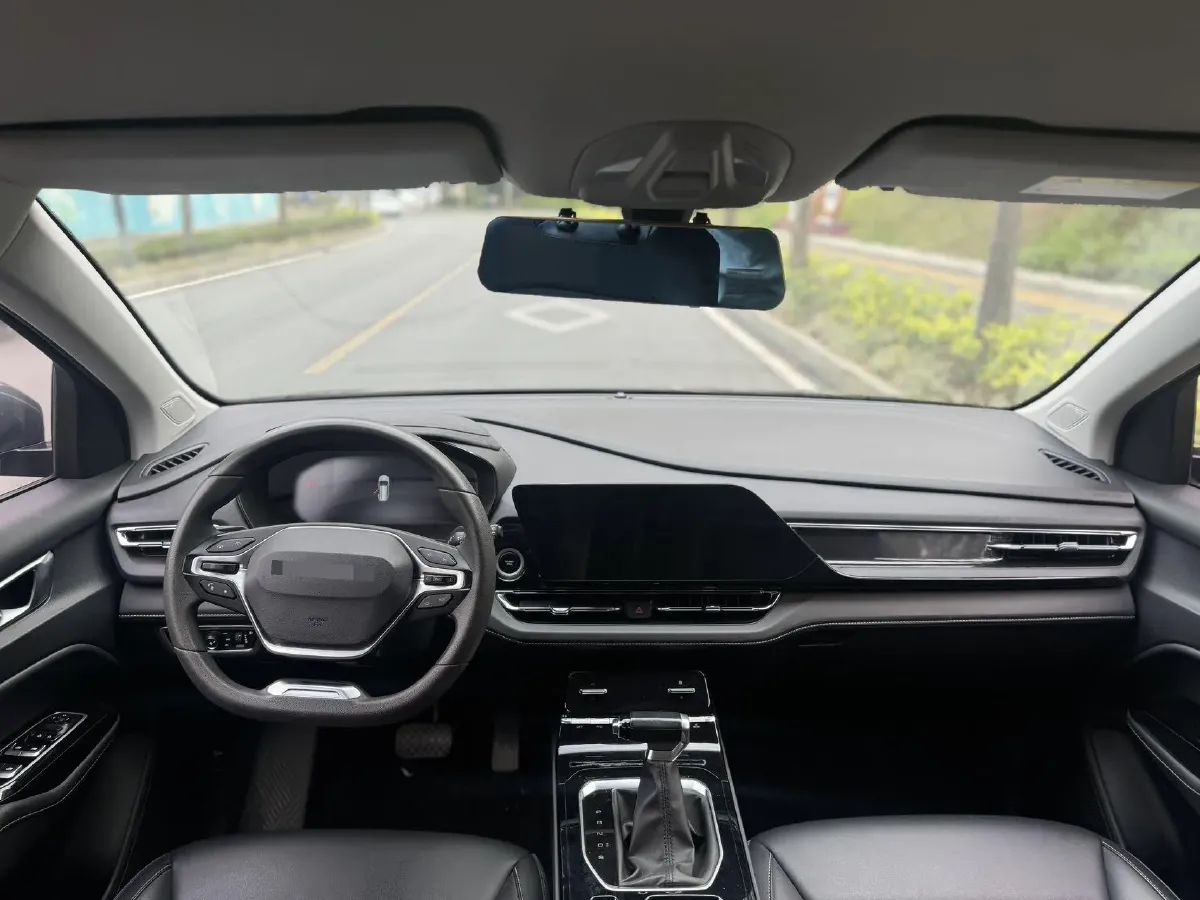 2020 WuLing KaiJie 1.5T 147HP L4 CVT,autocango,china used car exporter,china ev exporter,chinese used car exporter,chinese used ev exporter