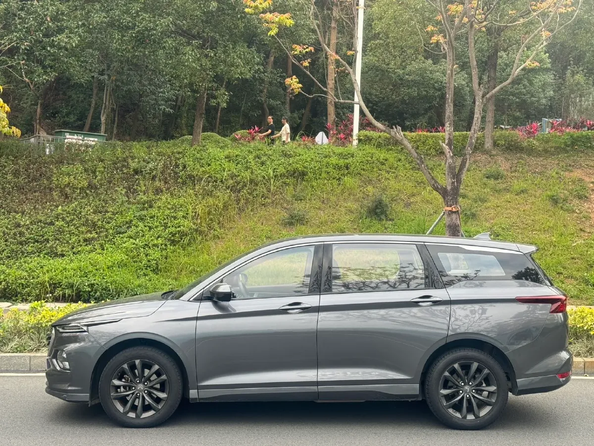 2020 WuLing KaiJie 1.5T 147HP L4 CVT,autocango,china used car exporter,china ev exporter,chinese used car exporter,chinese used ev exporter
