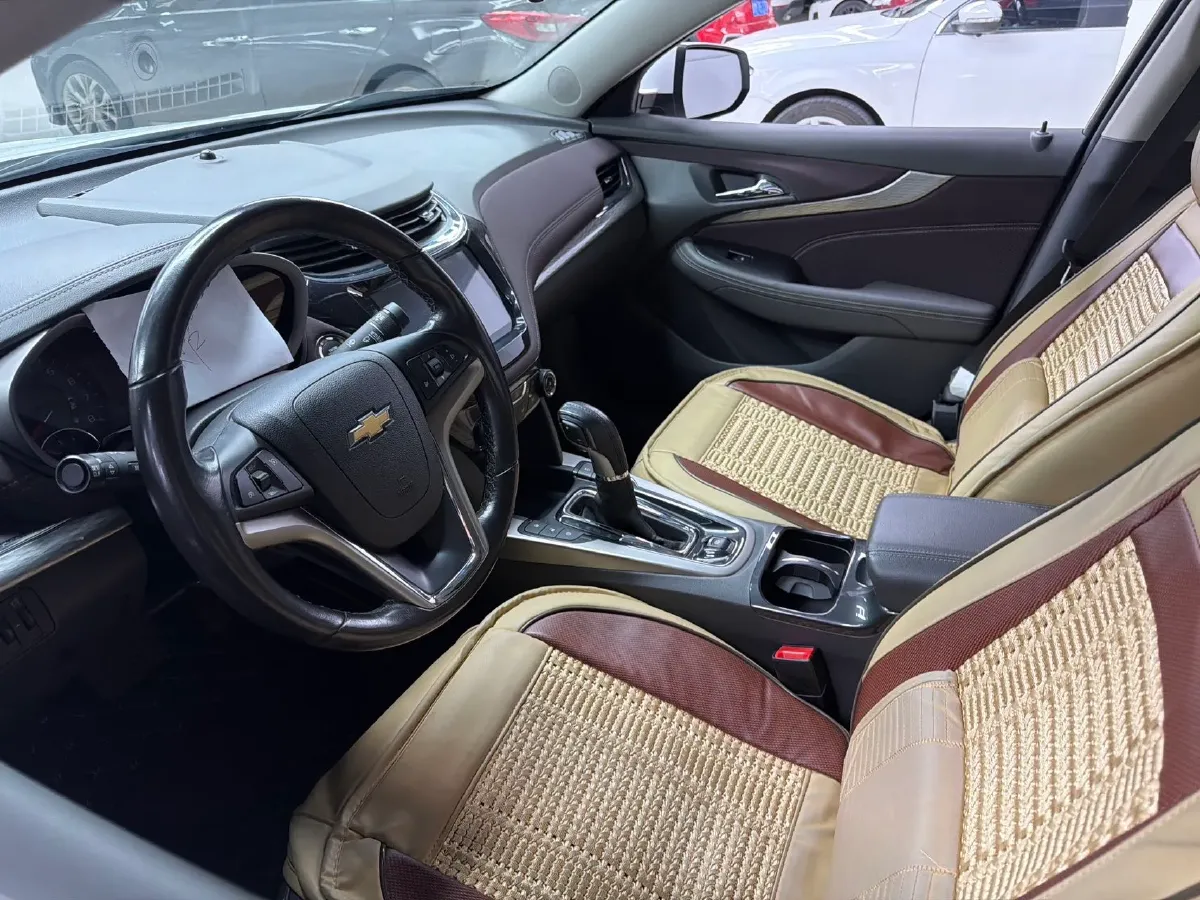 2018 Chevrolet Malibu 1.5T 170HP L4 6AT,autocango,china used car exporter,china ev exporter,chinese used car exporter,chinese used ev exporter