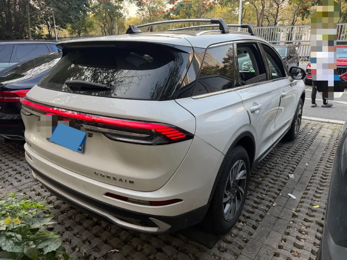 2023 Lincoln Corsair 2.0T 261HP L4 8AT,autocango,china used car exporter,china ev exporter,chinese used car exporter,chinese used ev exporter