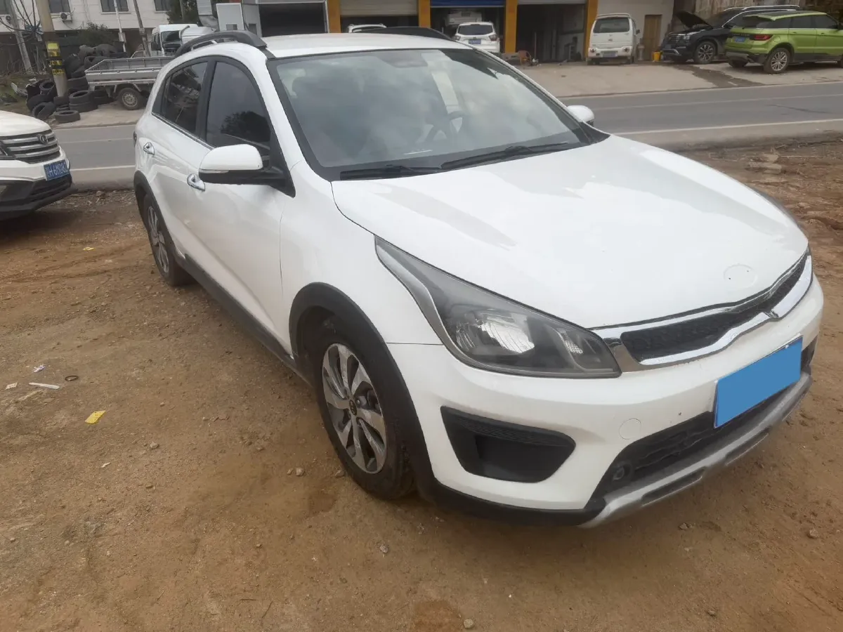 2017 Kia KX Cross 1.4L 100HP L4 6AT,autocango,china used car exporter,china ev exporter,chinese used car exporter,chinese used ev exporter