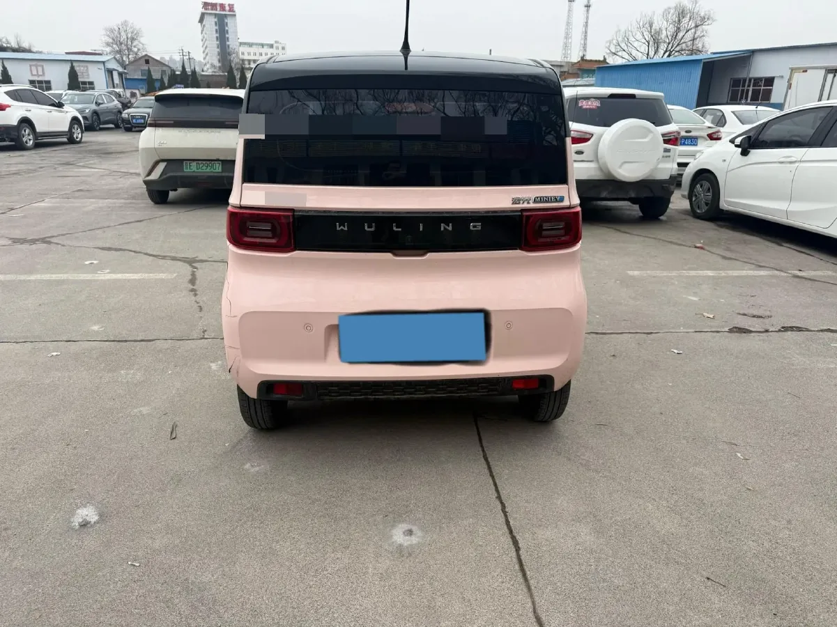 2021 WuLing HongGuang MINI EV BEV 9.3KWH,autocango,china used car exporter,china ev exporter,chinese used car exporter,chinese used ev exporter
